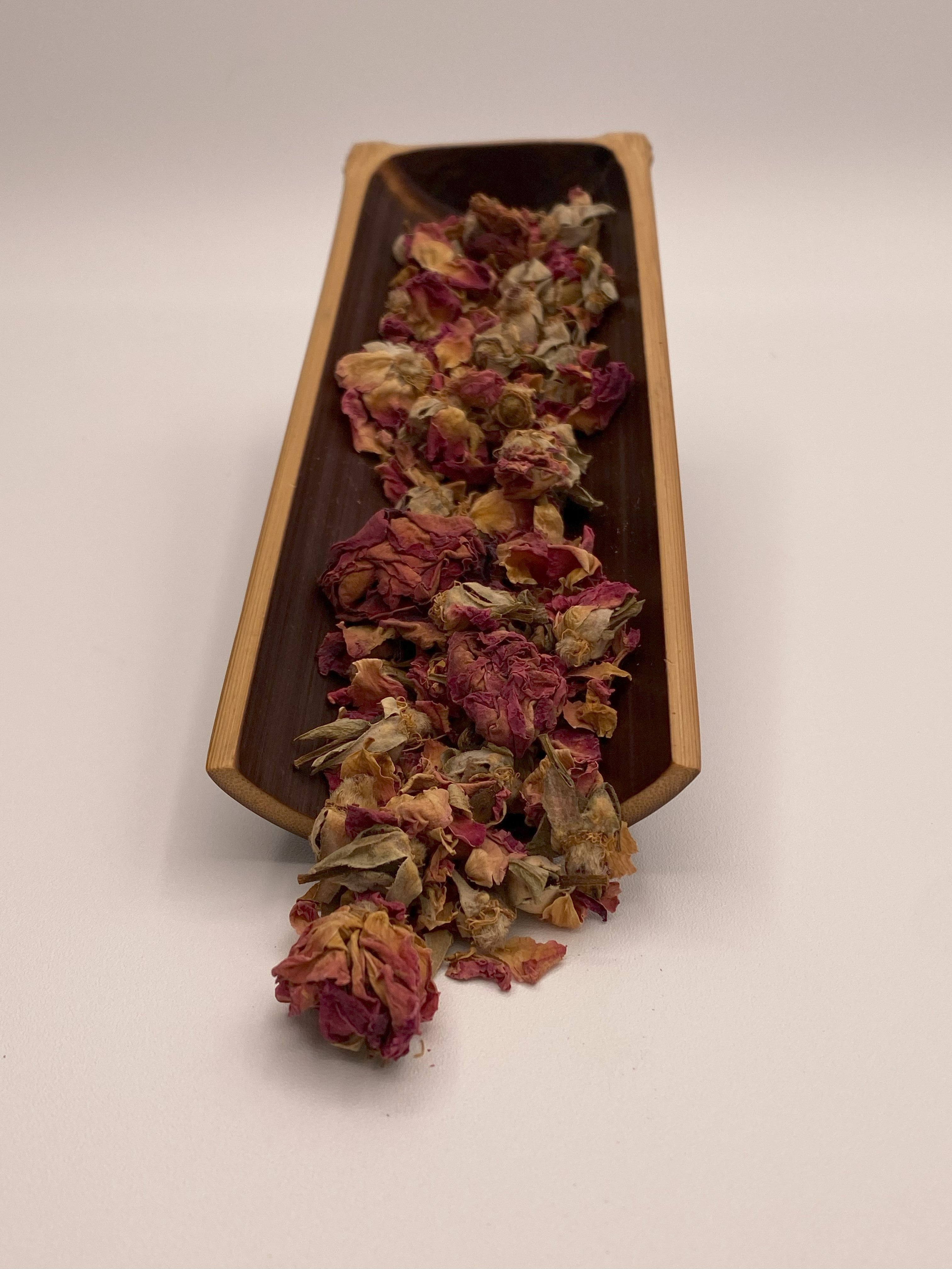 Rose Buds & Petals Origin: Egypt Organic & Kosher
